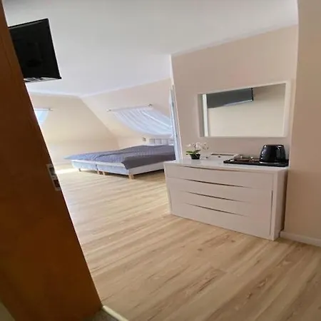 In Mi Dzywodzie Near Baltic Beaches * Miedzywodzie