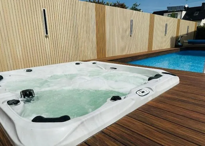 In Mi Dzywodzie Near Baltic Beaches * Międzywodzie